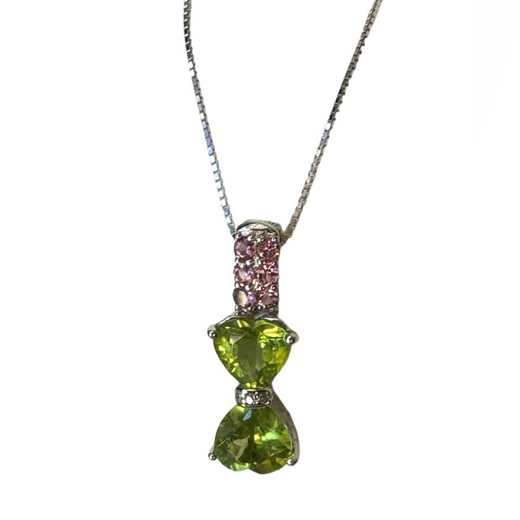 Chartreuse green peridot and pink gemstone bow pendant necklace 🎀💚 - Picture 2 of 9